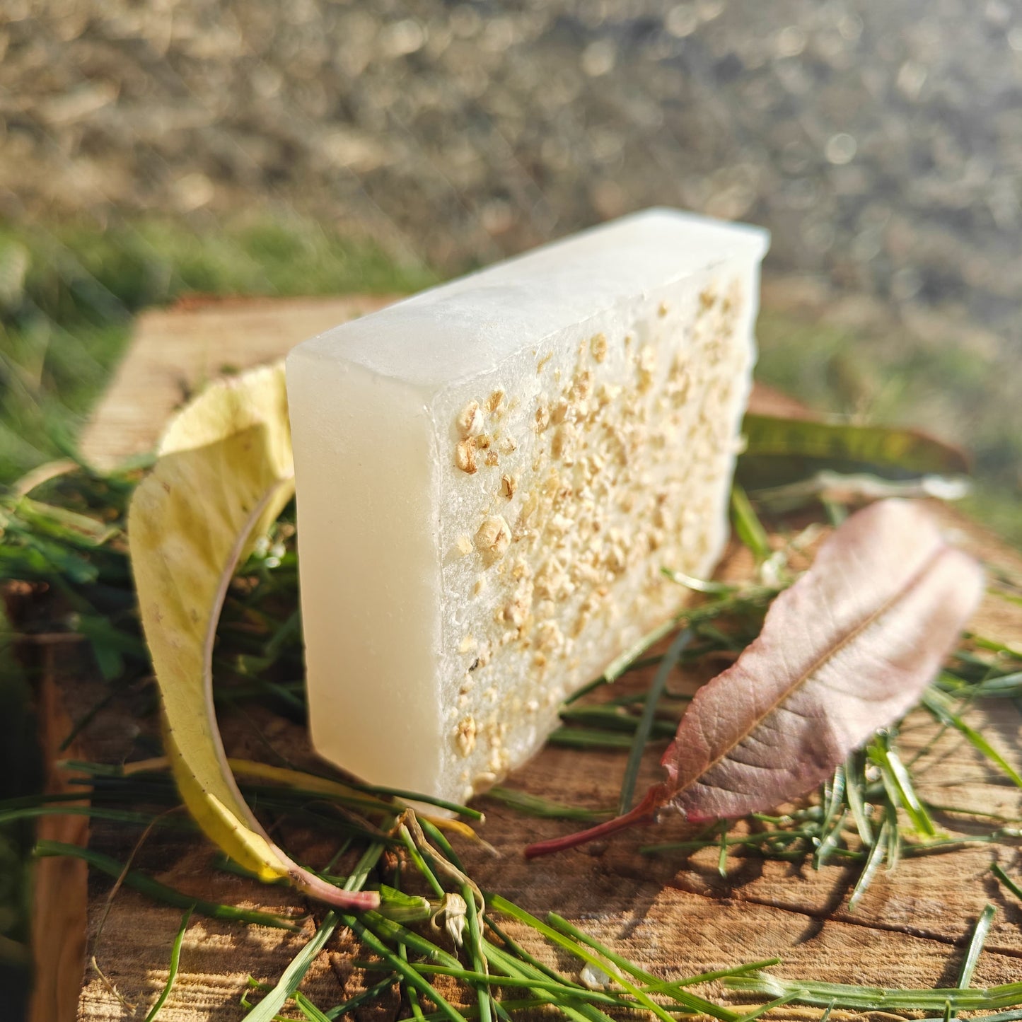 Săpun cu Ulei de Cocos și Ovăz