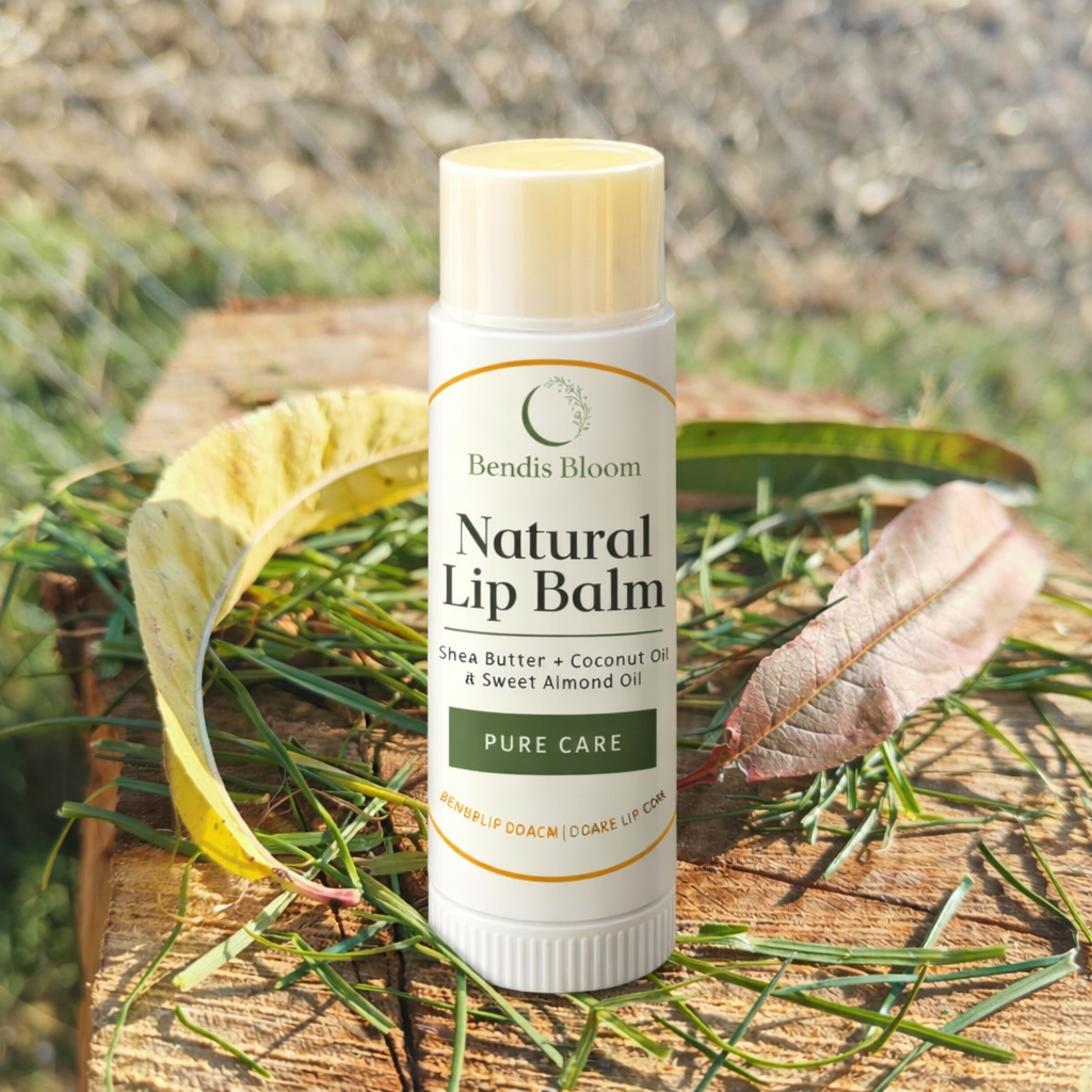 Balsam de Buze Natural cu Unt de Shea și Ulei de Cocos